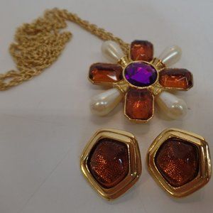 Avon 3 Piece Set for Nina Ricci Brooch Pendant Necklace & Matching Earrings